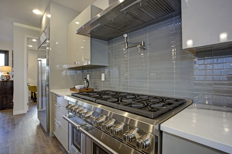 Kitchen Backsplash Replacement